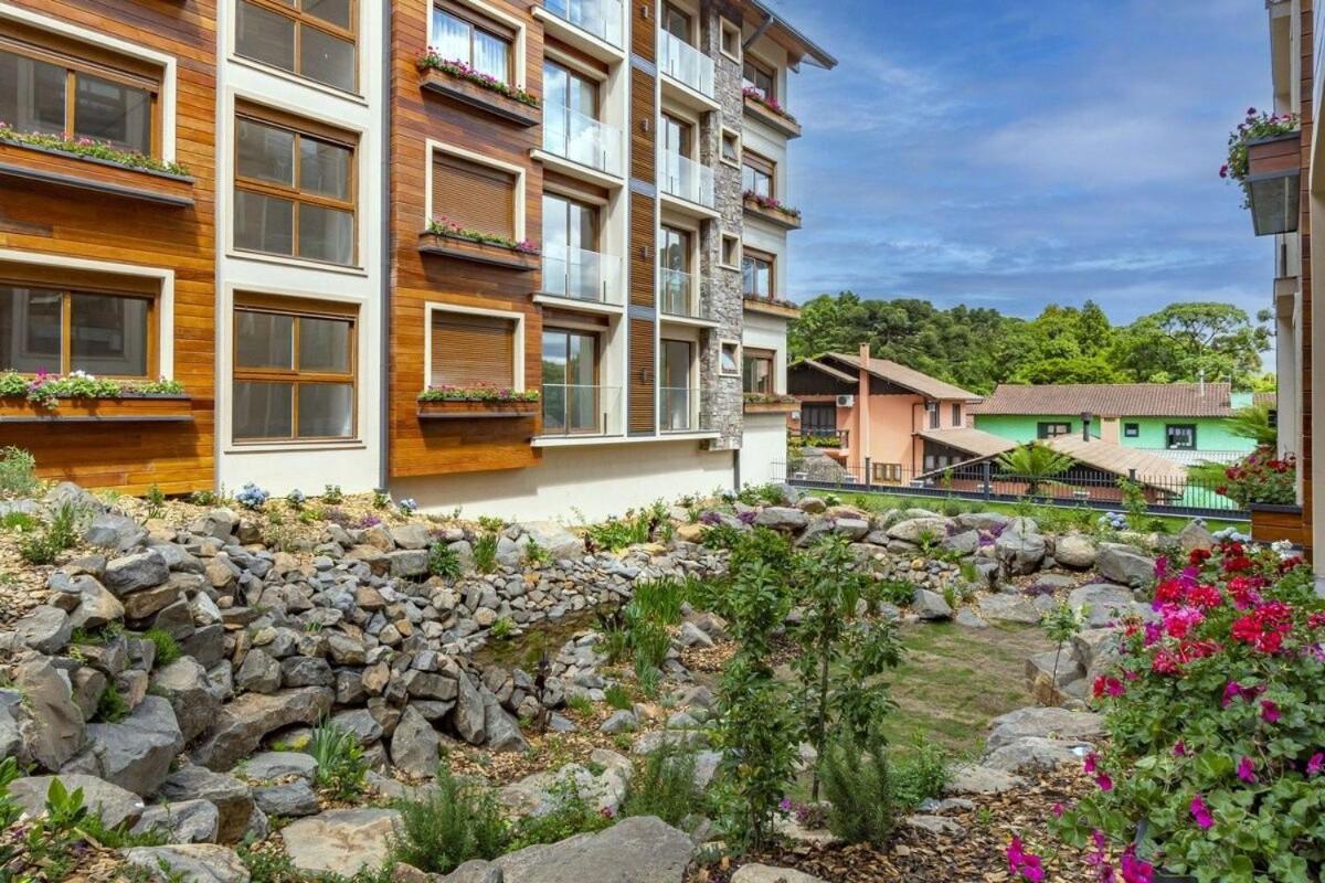 Apartamento Rosa Edificio Bellagio Canela Com Infraestrutura Completa Exterior foto